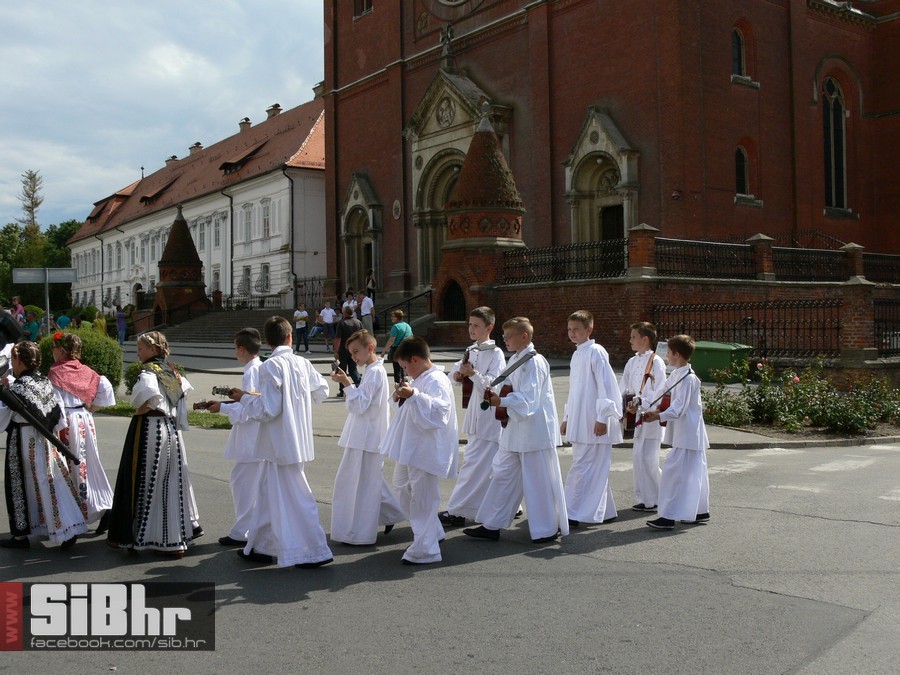 mali_djekovacki_vezovi_38