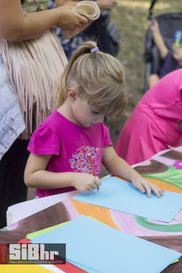 zemlja_vijenac_2015_SiBhr15