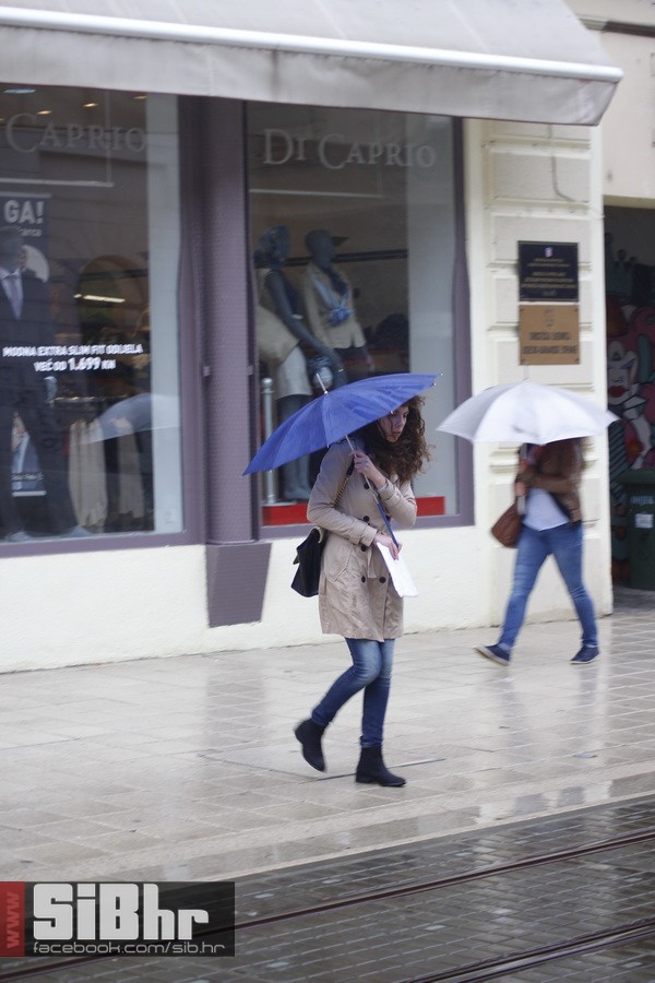 kisa_osijek_SiBhr_16 kisa_osijek_SiBhr_16