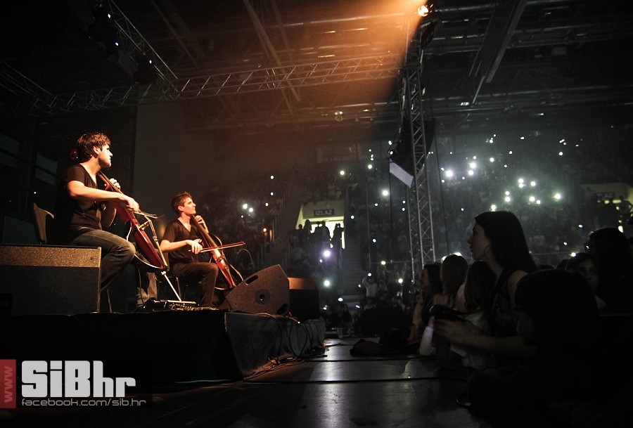 2cellos_u_gradskom_vrtu_0206201