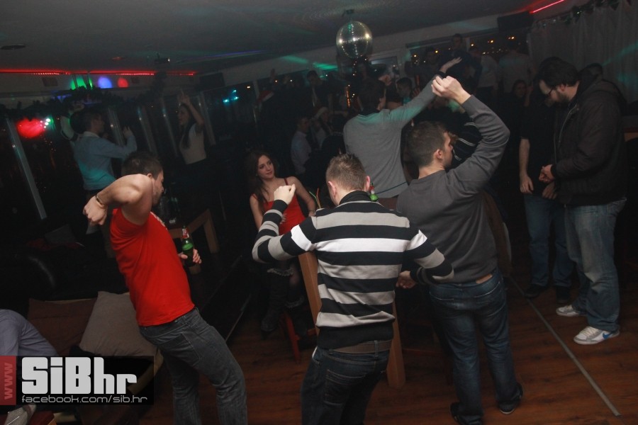 barkaIMG_547425122013 barkaIMG_547425122013