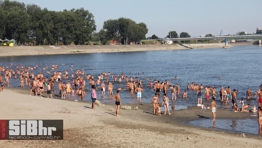 kopika0308_SiBhr_18 kopika0308_SiBhr_18