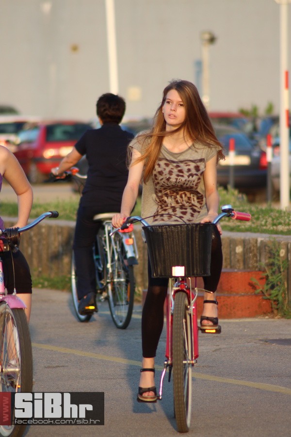 nedjeljna_setnja_gradom_SiBhr_1