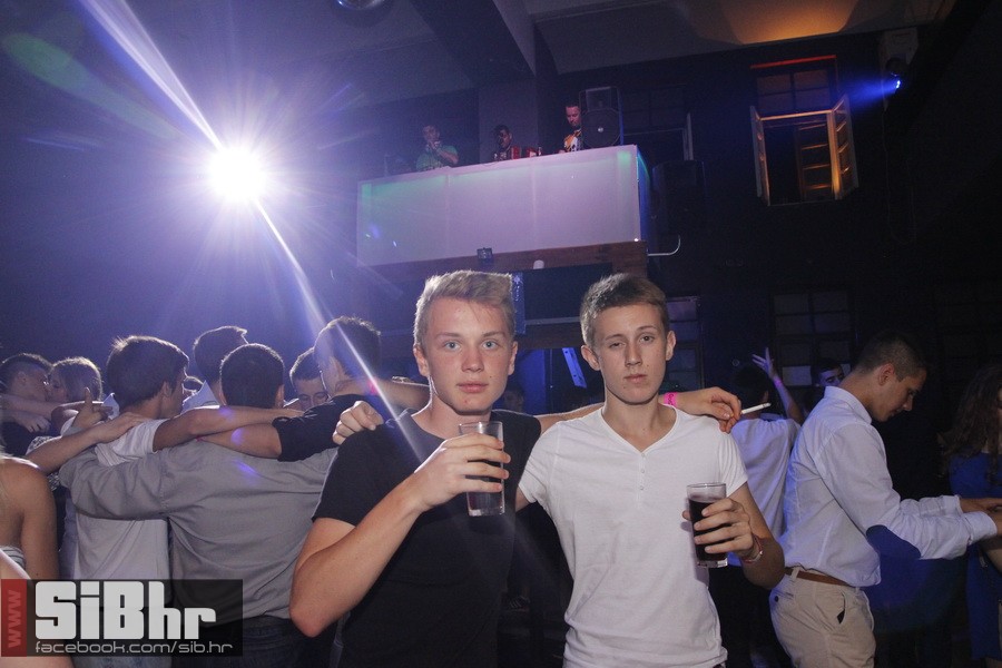 red_carpet_zoran_bastion_58