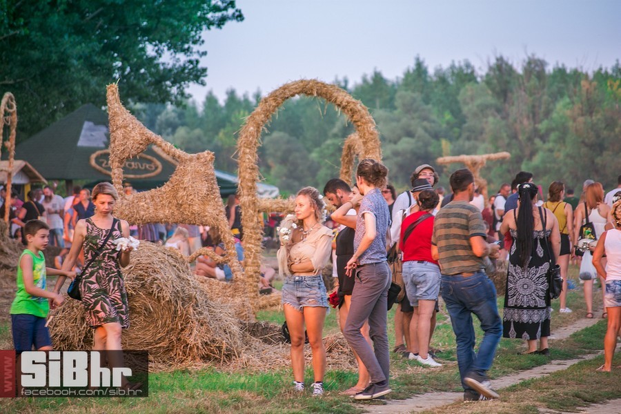 Slama_Land_Art_SiB_010