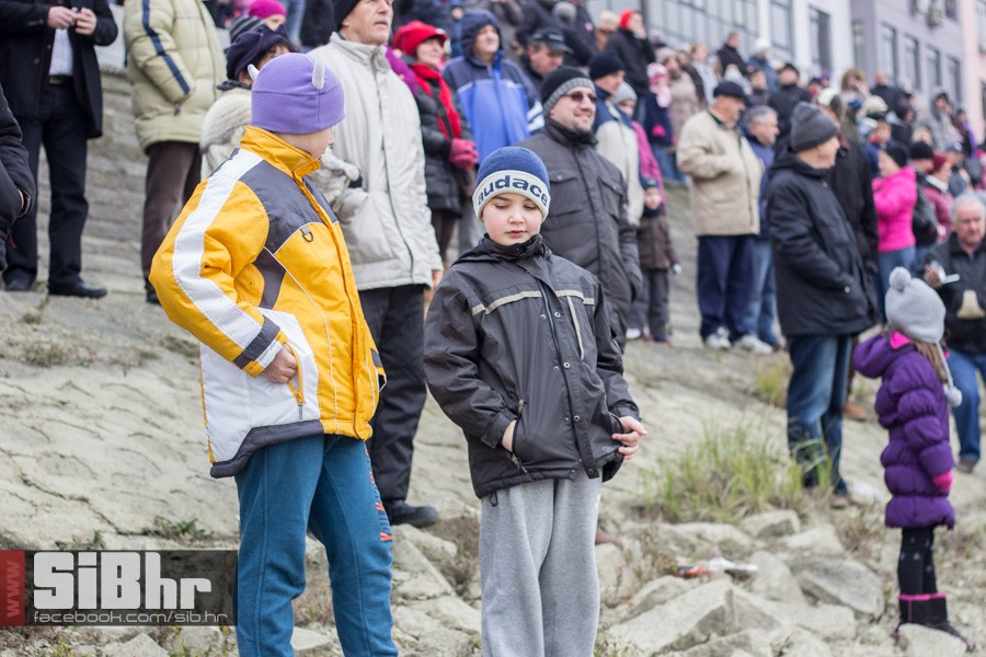 skakanje_tuljan_31122015_sibhr_