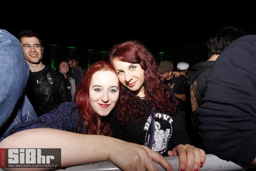 ufo_brkovi_zoran_102 ufo_brkovi_zoran_102