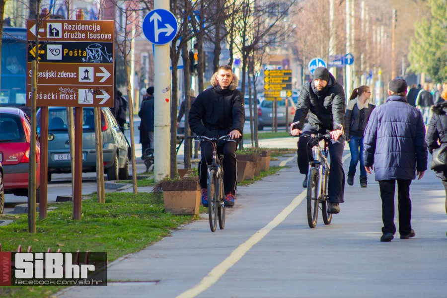 subota_osijek_setnja_ljudi_9
