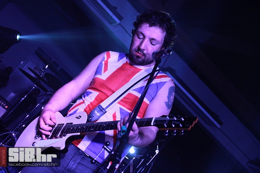 majke_pampas_23_03_2012_sibhr_0