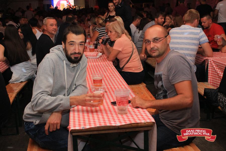 dani_piva2016_gazde_SiBhr_9