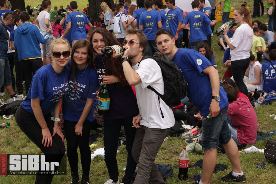 MaturantiNorijada_SiBhr_157