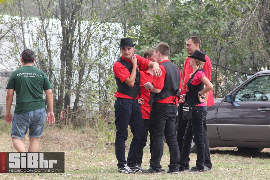 brodjanci_olimpijada_2014_SiBhr