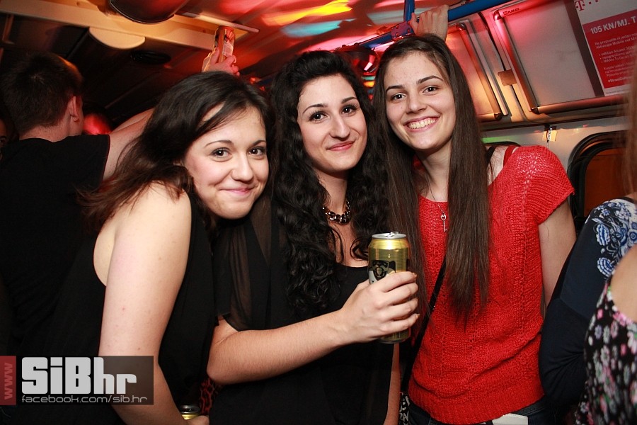 tramvajparty_osijek_nightlife_s
