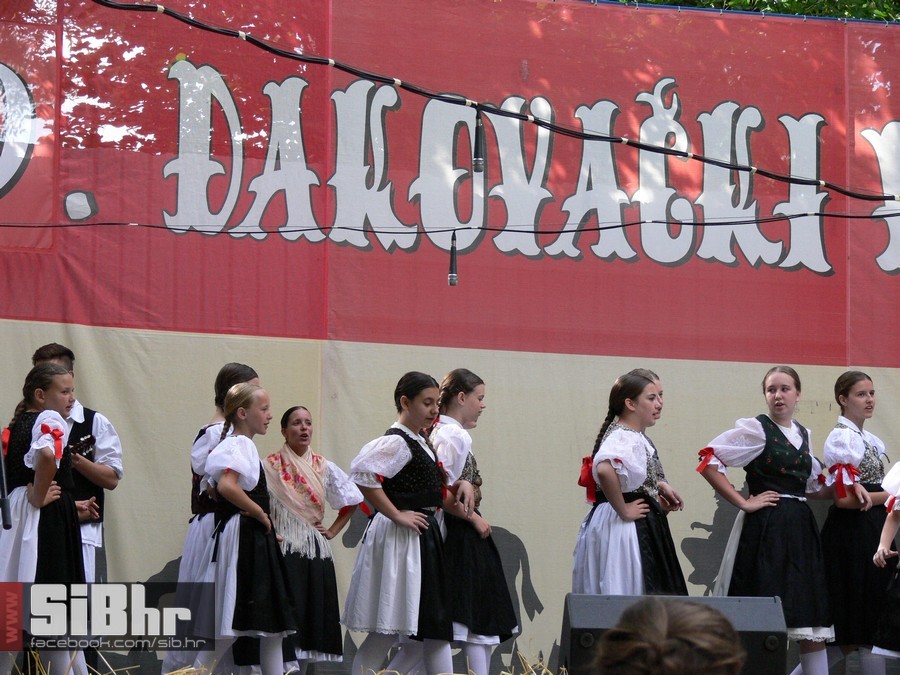 mali_djekovacki_vezovi_64