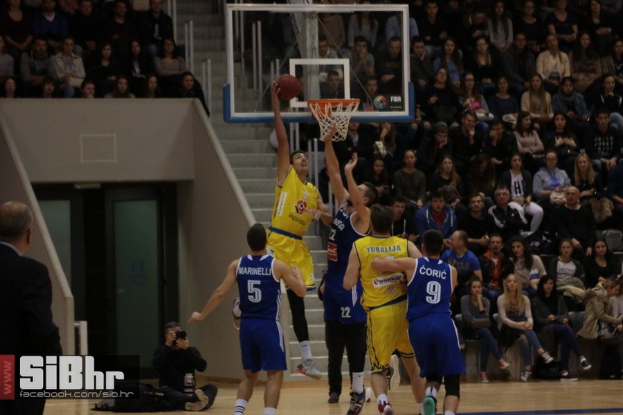 kosarka-osijek-cibona_11