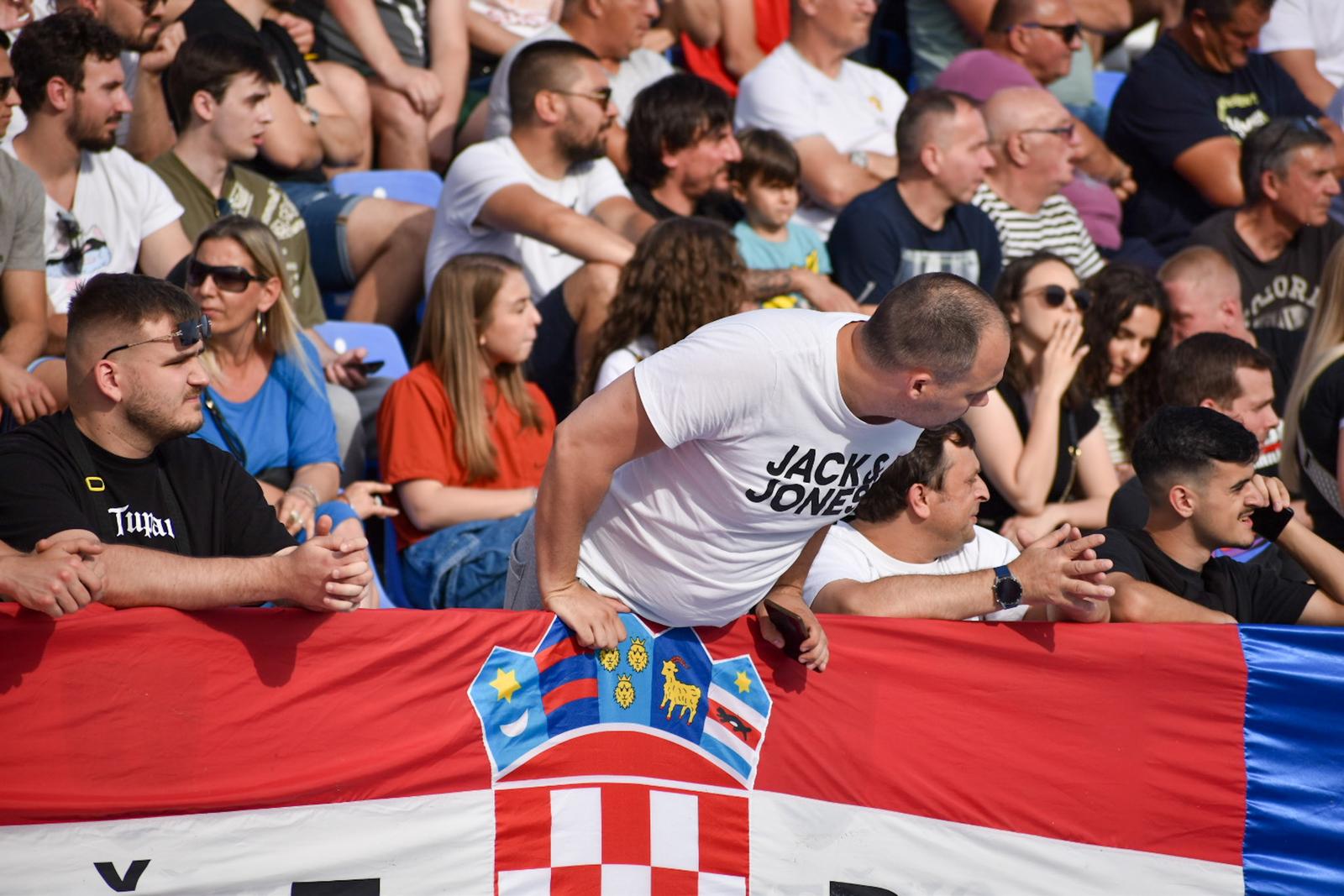 Zrinski Osječko – HNK Šibenik 0:2 Zrinski Osječko – HNK Šibenik 0:2
