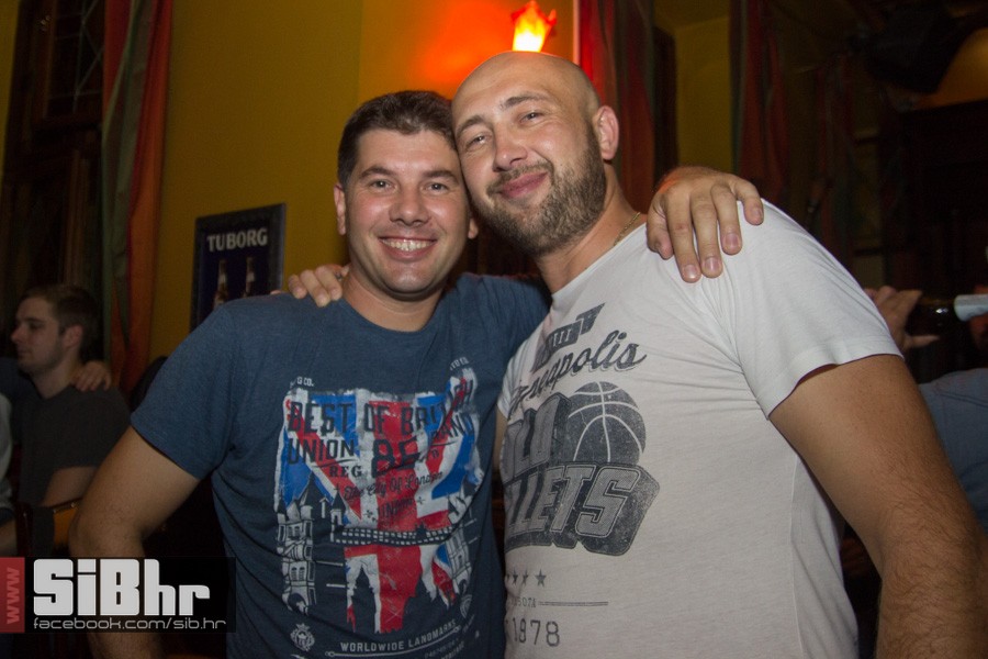 old_bridge_pub_2
