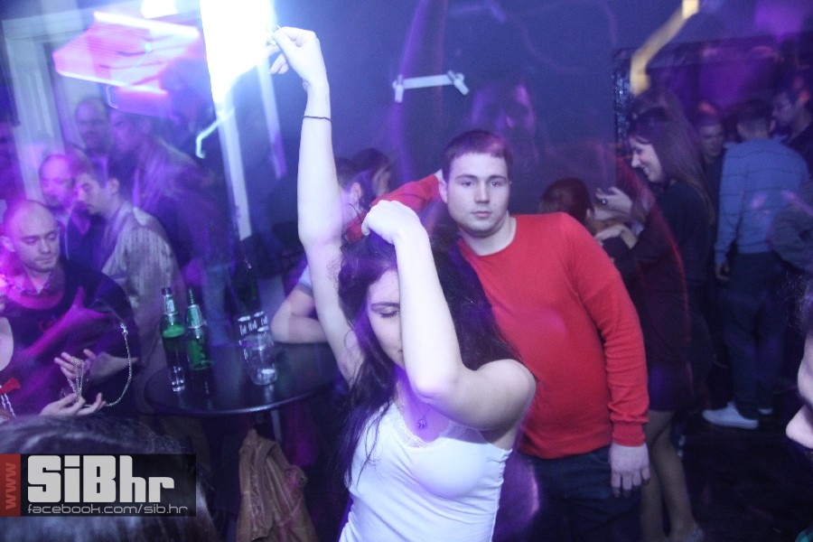TUFNA_osijek_nightlifelifestyle