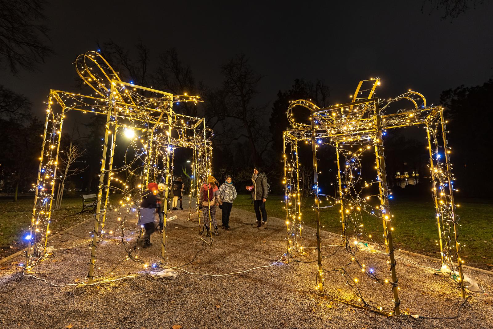 Advent u Osijeku ove godine još sjajniji i čarobniji