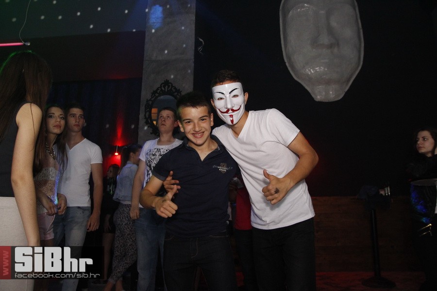 pjena_party_bastion_SiBhr_75 pjena_party_bastion_SiBhr_75