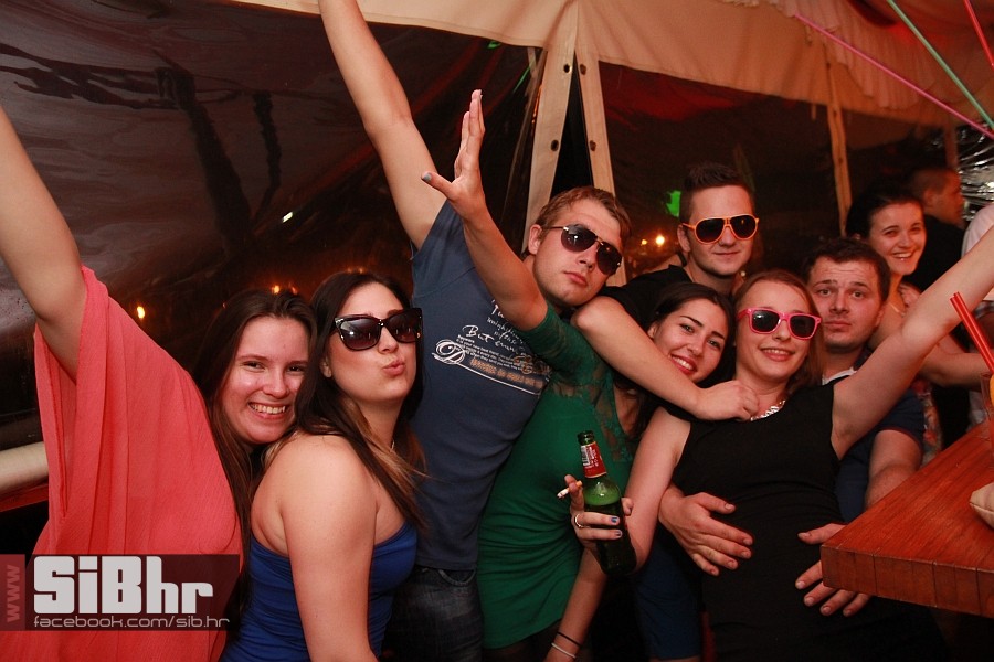barca_osijek_nightlife_sibhr8_6 barca_osijek_nightlife_sibhr8_6