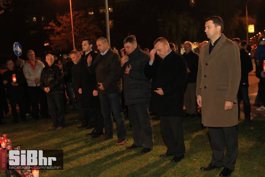 sjecanje_na_vukovar_16