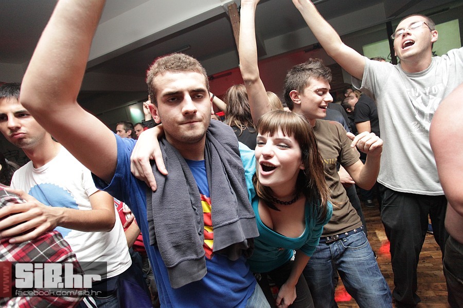 punk_party_10_atheist_rap_13102