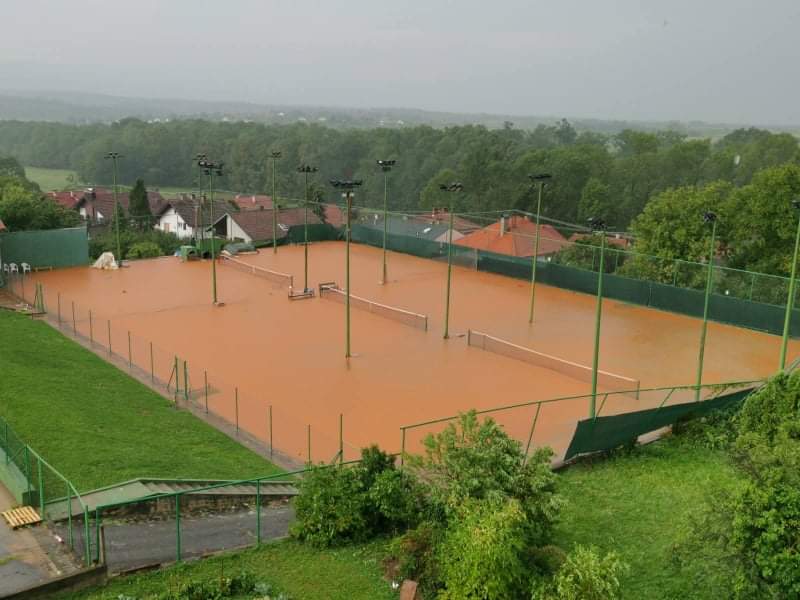 Nevrijeme u Našicama
