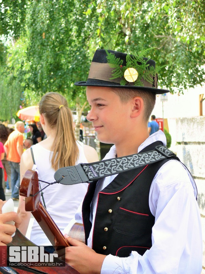 mali_djekovacki_vezovi_95