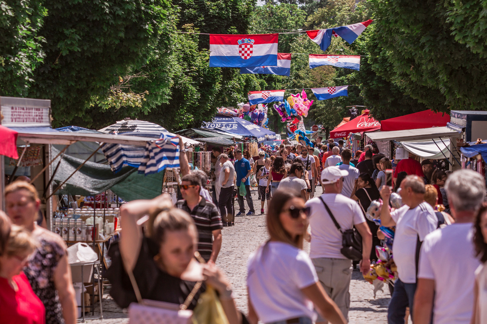 Antunovo u Tvrđi Antunovo u Tvrđi