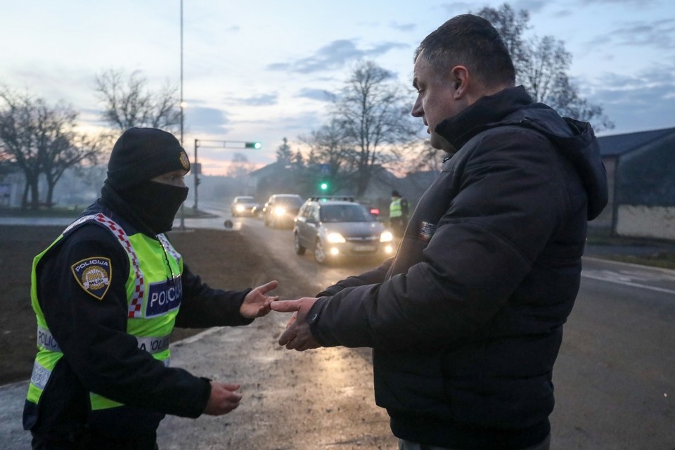 Provjera propusnica na Klisi