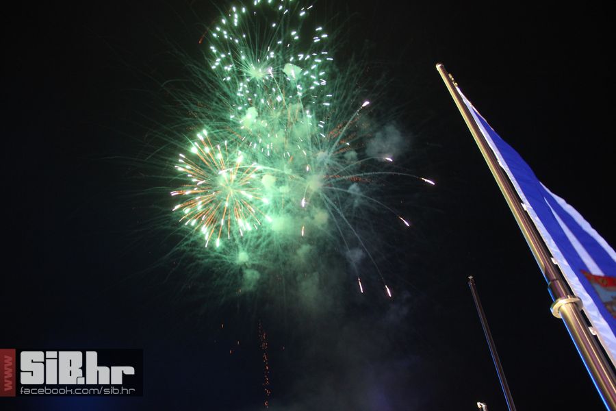 SvecanoOtvorenTrgSlobode_SiBhr_