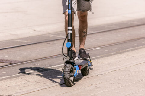 električni romobil električni romobil