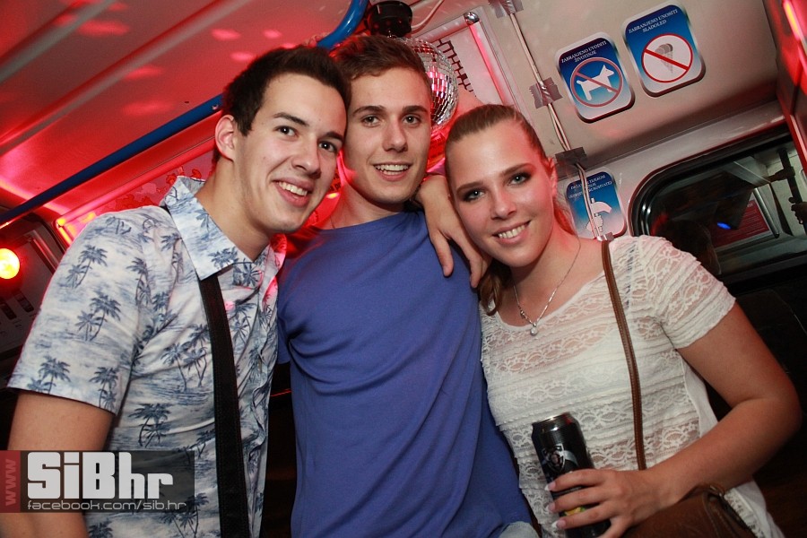 tramvajparty_osijek_nightlife_s