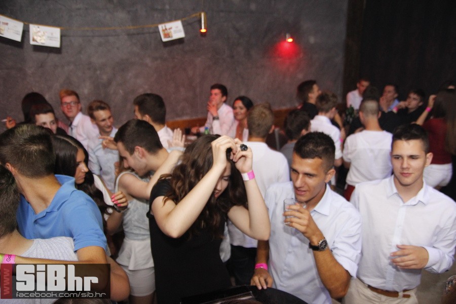 red_carpet_zoran_bastion_39