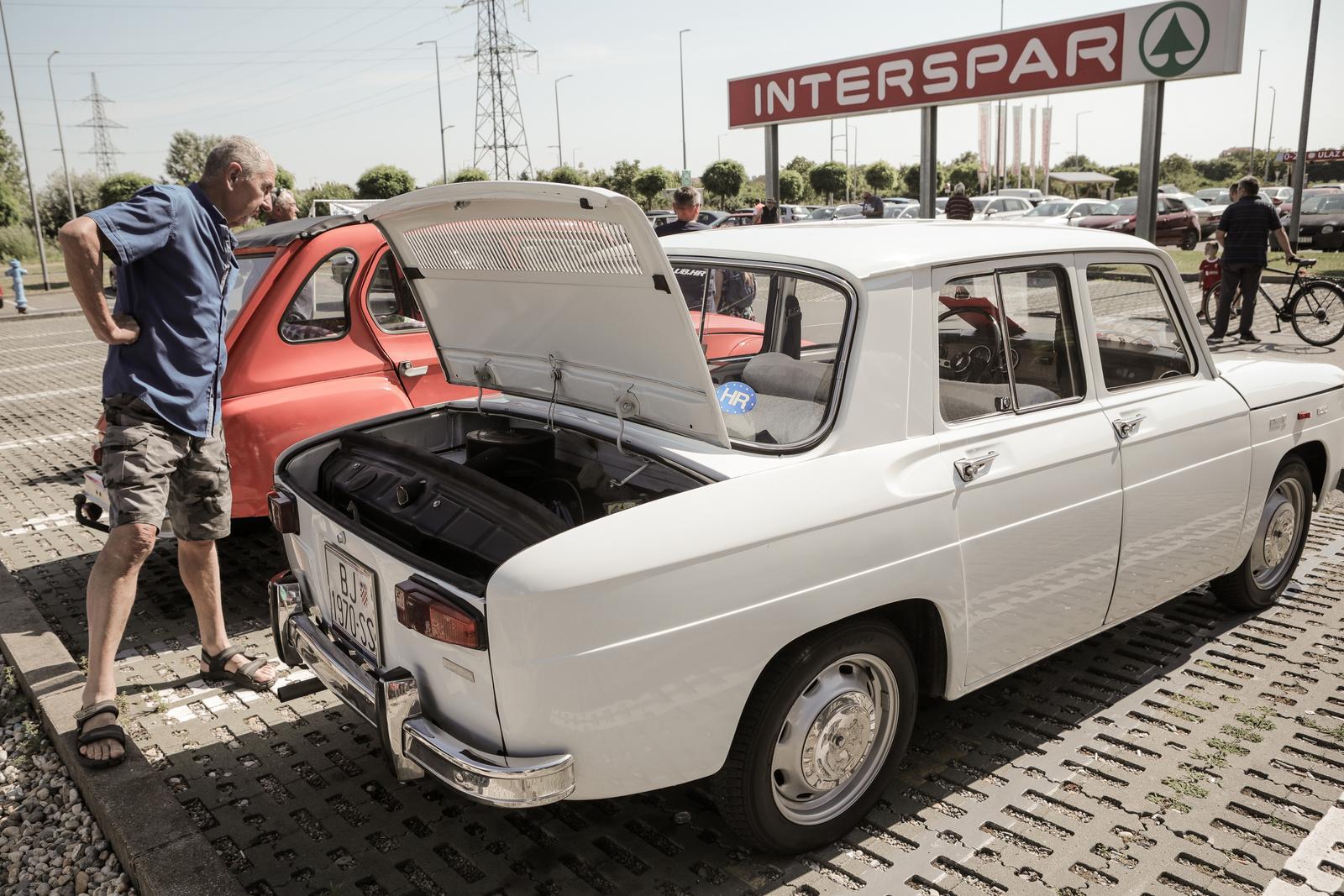 Oldtimeri u Portanovi