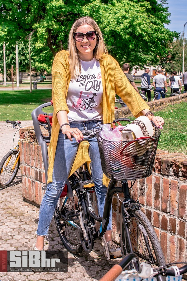 Sajam_cvijeca_SiB_HR_RTL-031