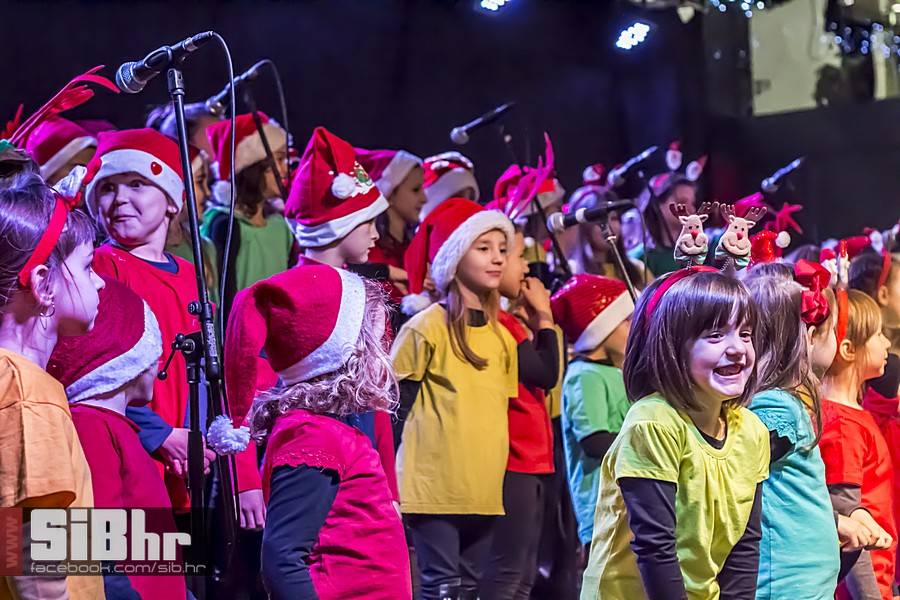 zumbici_bozicni_koncert_28