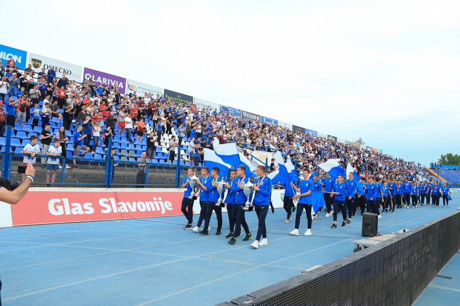 PXL_260519_24816498