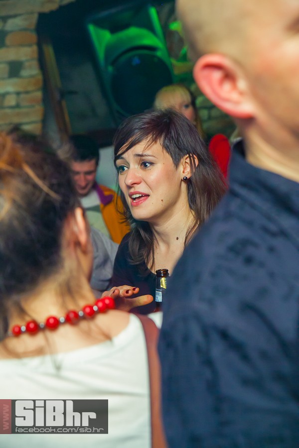 exit_pavijani_1801_nocni_zivot_