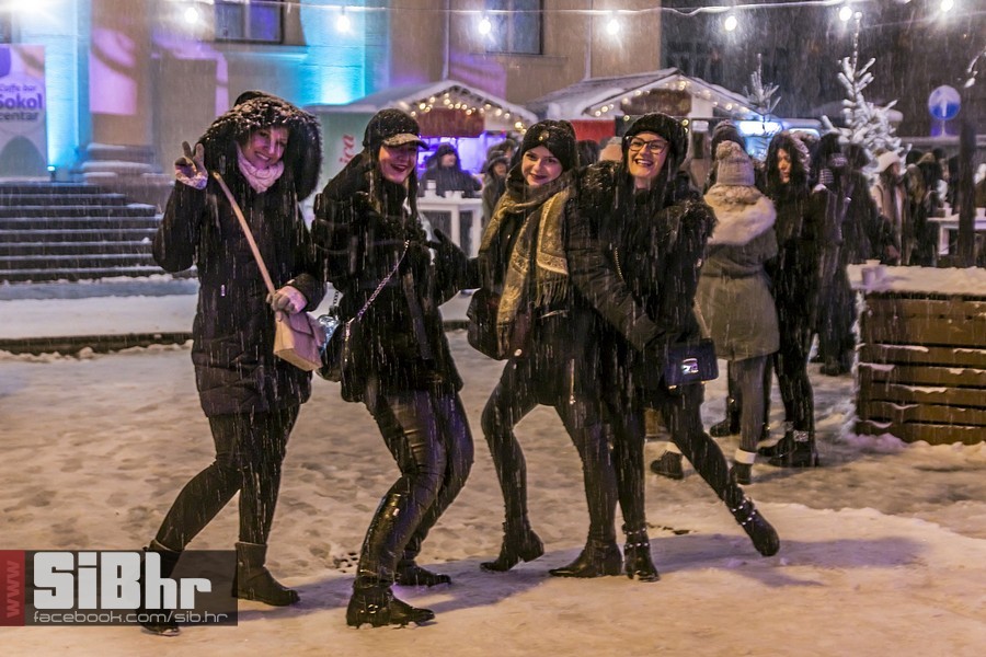Setnja_snijeg_Advent_SiB_hr-035