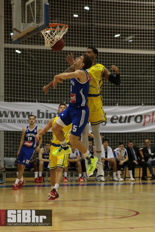 kosarka-osijek-cibona_16