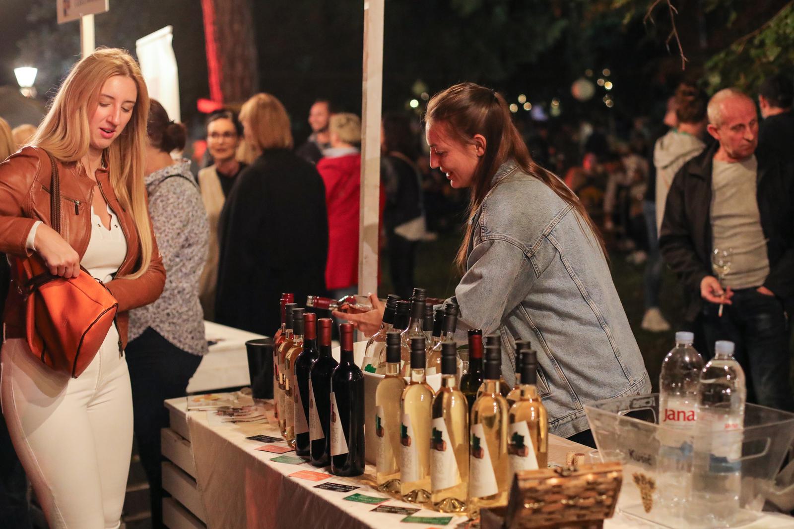 HeadOnEast 2022. HeadOnEast 2022.