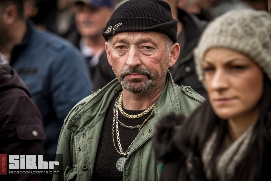 kolona_sjecanja_vukovar_1811201