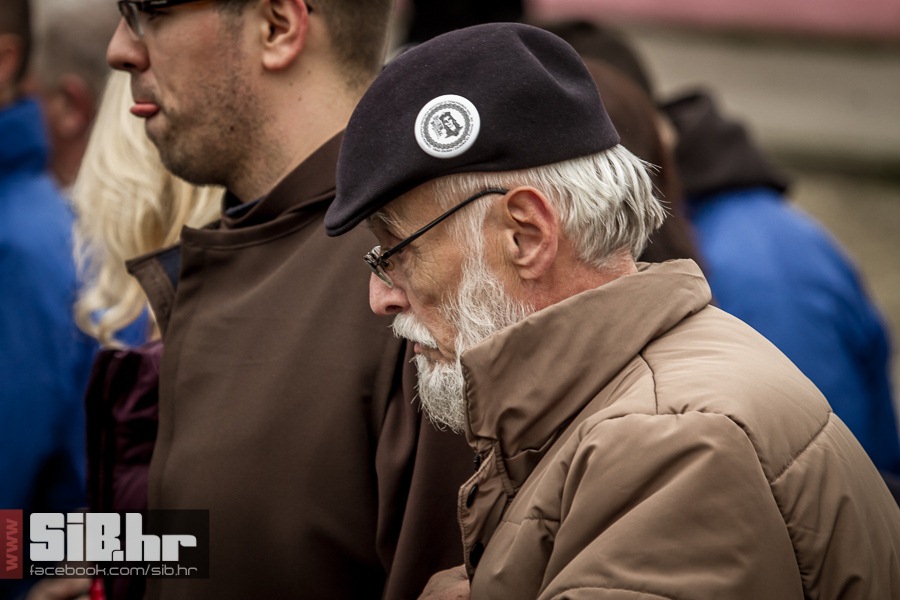 kolona_sjecanja_vukovar_1811201