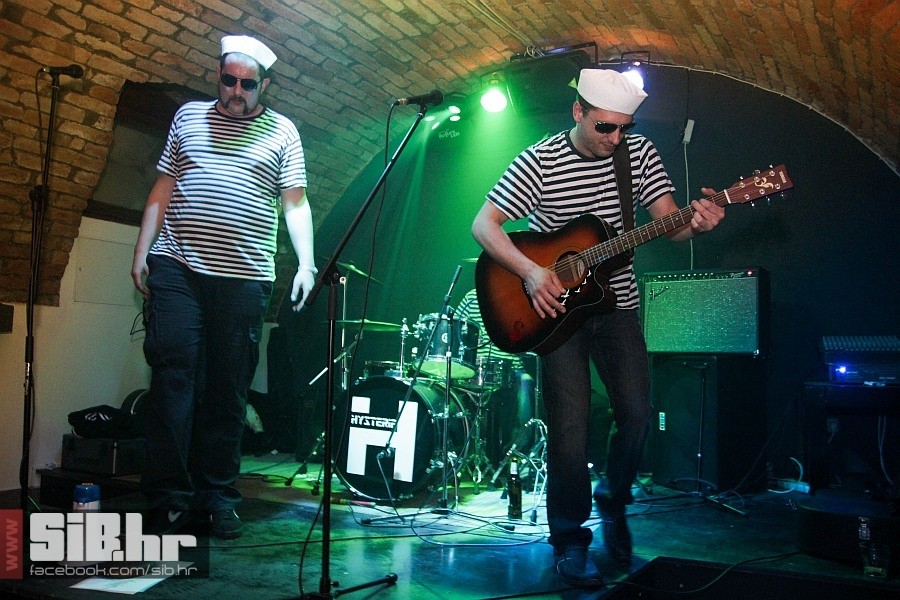 sexymotherfuckers_u_exitu_01032