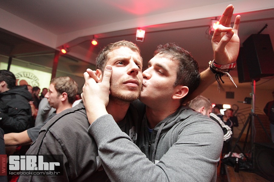 punk_party_10_atheist_rap_13102