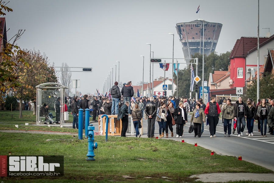 kolona_sjecanja_vukovar_1811201