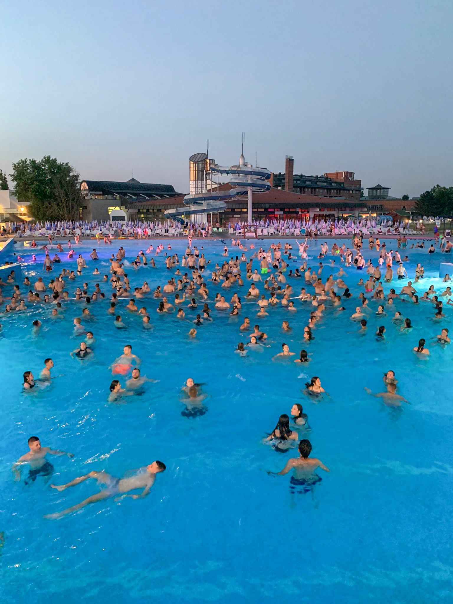 Pjena party u Bizovačkim toplicama Pjena party u Bizovačkim toplicama