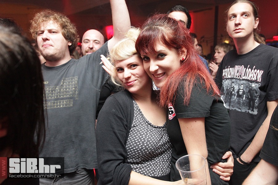 punk_party_10_atheist_rap_13102